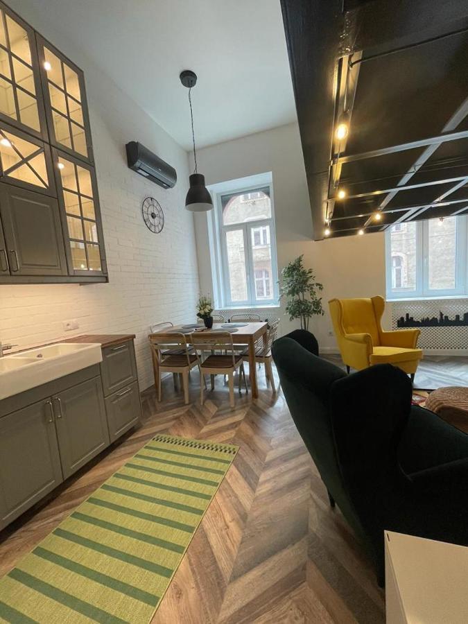 Awesome Loft - King Street Apartamento Budapeste Exterior foto