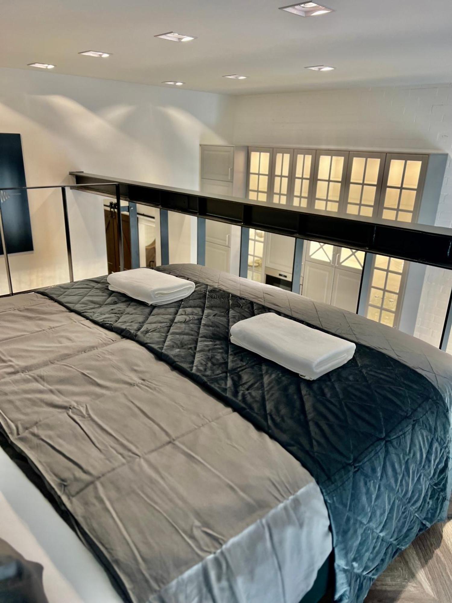 Awesome Loft - King Street Apartamento Budapeste Exterior foto